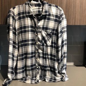 Gap Medium Navy Plaid Long Sleeve